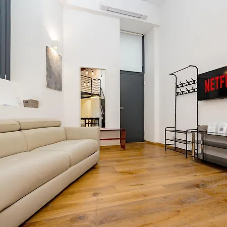 Apartment Guesthost- Nolo Loft -